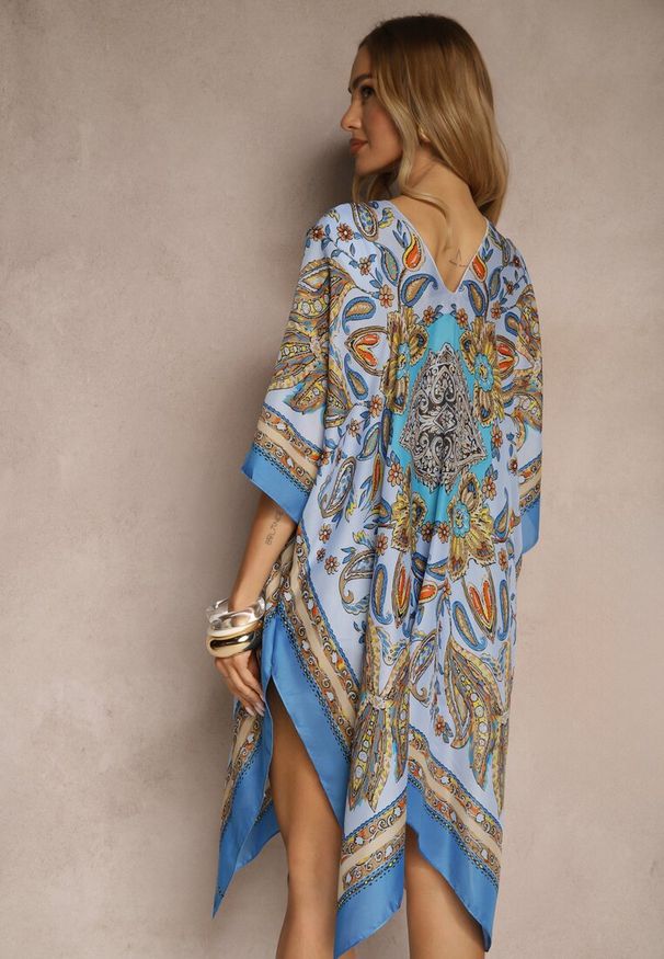 Renee - Niebieskie Ponczo Narzutka z Wiskozy i Jedwabiu w Stylu Boho Acera. Kolor: niebieski. Materiał: jedwab, wiskoza. Sezon: lato. Styl: boho
