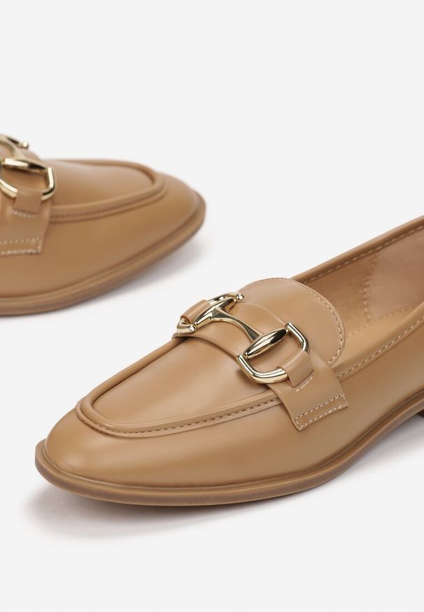 Born2be - Ciemnobeżowe Płaskie Mokasyny z Klamerką Kheio. Wysokość cholewki: przed kostkę. Kolor: beżowy. Szerokość cholewki: wąska