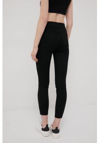 Hugo spodnie damskie kolor czarny dopasowane high waist. Stan: podwyższony. Kolor: czarny. Materiał: materiał