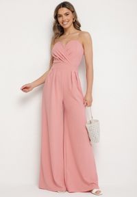 Born2be - Różowy Kombinezon z Trójkątnym Dekoltem na Cienkich Ramiączkach Iliantia. Kolor: różowy. Materiał: tkanina. Długość rękawa: na ramiączkach. Sezon: lato #1