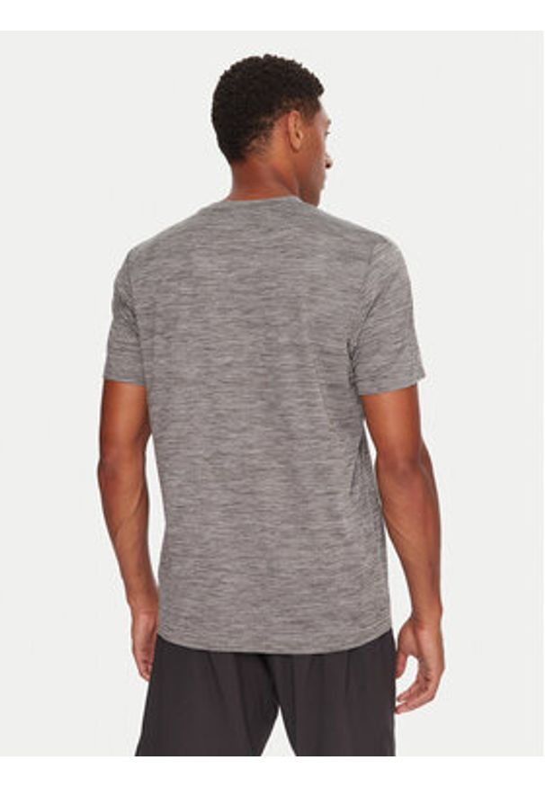 Reebok T-Shirt RK25178CCM Szary Standard Fit. Kolor: szary
