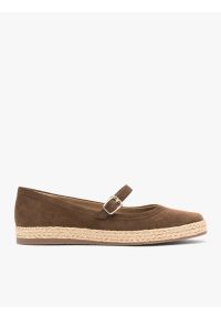 Ryłko - Brązowe welurowe espadryle z paskiem. Nosek buta: okrągły. Zapięcie: pasek. Kolor: brązowy. Materiał: welur, skóra. Sezon: lato. Styl: elegancki, street, klasyczny #1