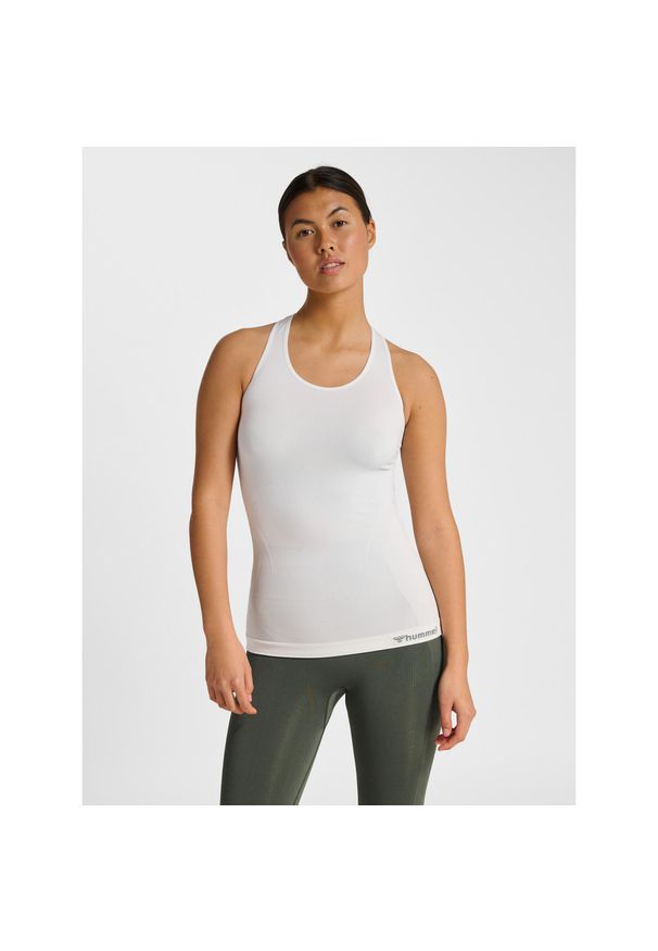 Damski tank top Hummel hmltif top. Okazja: na co dzień. Kolor: biały. Styl: casual