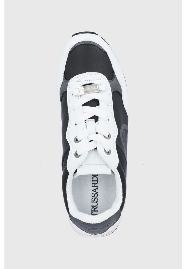Trussardi Jeans - Trussardi Buty kolor czarny na platformie. Nosek buta: okrągły. Zapięcie: sznurówki. Kolor: czarny. Materiał: guma. Obcas: na platformie