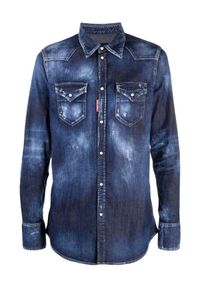 DSQUARED2 - Jeansowa koszula z ozdobnymi przetarciami. Kolor: niebieski. Materiał: jeans. Długość rękawa: długi rękaw. Długość: długie. Wzór: aplikacja