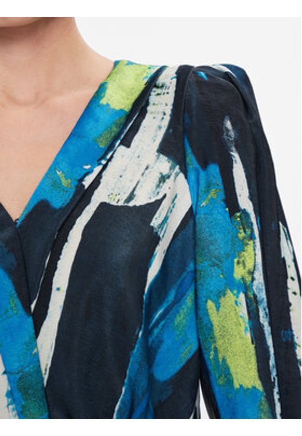 DKNY Bluzka P34AVQ01 Kolorowy Relaxed Fit. Materiał: syntetyk. Wzór: kolorowy