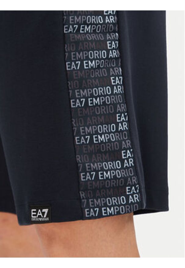 EA7 Emporio Armani Szorty sportowe 7M000217 AF12660 UB102 Granatowy Regular Fit. Kolor: niebieski. Materiał: bawełna. Styl: sportowy