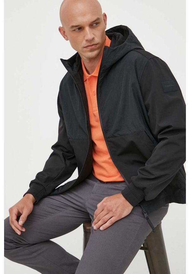 Calvin Klein kurtka męska kolor czarny przejściowa. Kolor: czarny. Materiał: polar, poliester