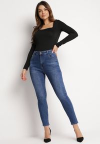 Born2be - Granatowe Klasyczne Jeansy Skinny Hestiana. Okazja: na co dzień. Kolor: niebieski. Styl: klasyczny