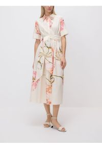 Reserved - Szmizjerka w kwiaty - wielobarwny. Materiał: bawełna. Wzór: kwiaty. Typ sukienki: szmizjerki #1