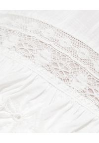 LOVE SHACK FANCY - Sukienka z haftowanymi kwiatami Abitha. Kolor: biały. Materiał: bawełna. Wzór: haft, kwiaty. Sezon: lato. Typ sukienki: proste, asymetryczne. Długość: mini #3