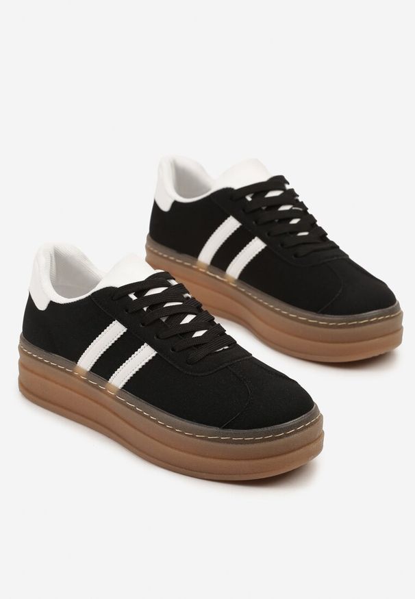 Born2be - Czarne Sneakersy na Grubej Podeszwie z Ozdobnym Wzorem Felimala. Okazja: na co dzień. Kolor: czarny. Materiał: jeans