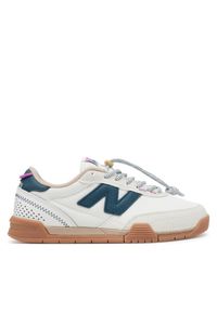 Sneakersy New Balance. Kolor: beżowy