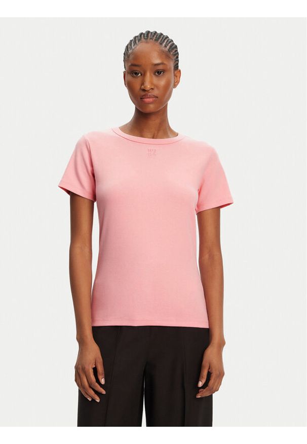 Hugo - HUGO T-Shirt Deloris 50512002 Czerwony Regular Fit. Kolor: czerwony. Materiał: bawełna