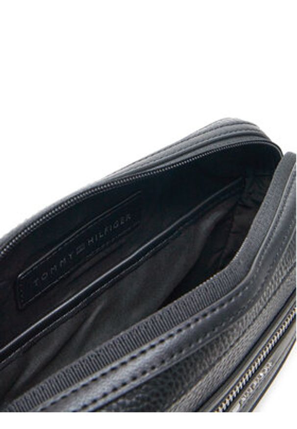 TOMMY HILFIGER - Tommy Hilfiger Saszetka Th Central Ew Reporter AM0AM13207 Czarny. Kolor: czarny. Materiał: skóra
