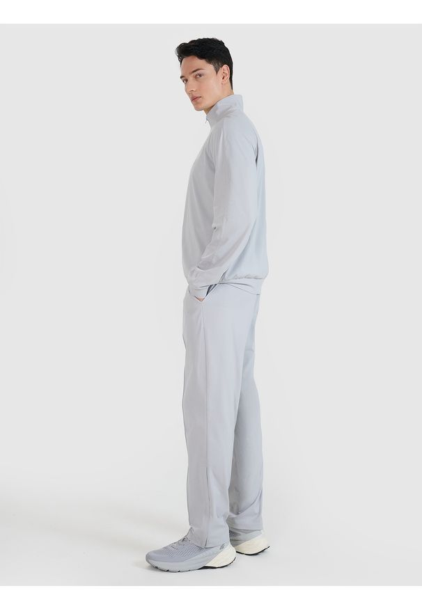 4f - 4F Spodnie treningowe szybkoschnące męskie - szare XL. Kolor: szary. Materiał: syntetyk, dzianina, materiał, włókno. Wzór: ze splotem. Sport: fitness