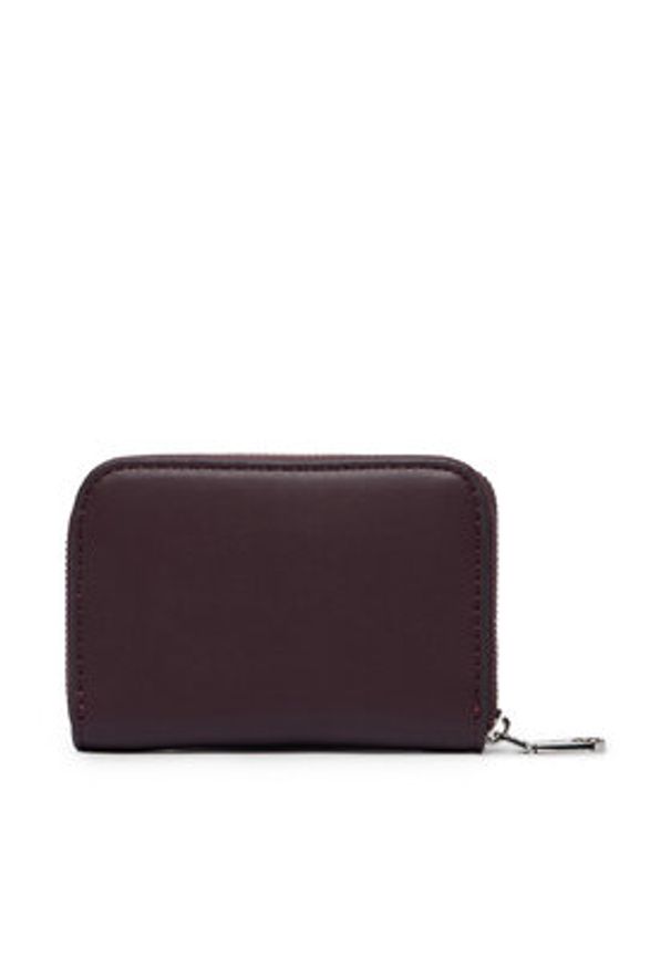Calvin Klein Portfel Bold Ck Medium Zip Around LV04F1154G Bordowy. Kolor: czerwony. Materiał: skóra