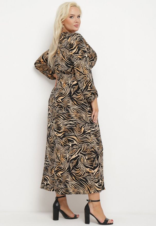 Born2be - Czarno-Brązowa Sukienka Maxi w Abstrakcyjny Print Wiązana w Pasie Elennora. Kolor: czarny. Wzór: nadruk. Sezon: lato. Długość: maxi