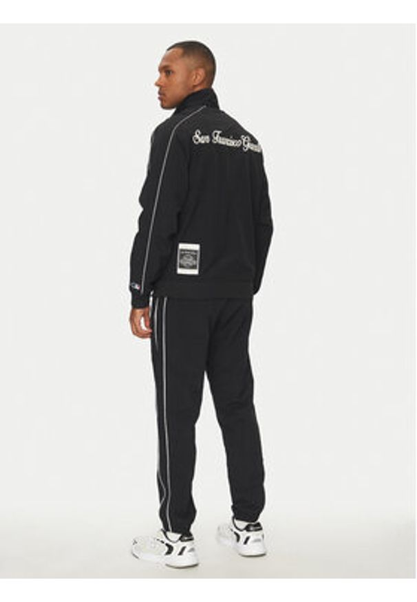 Champion Dres 221238 Czarny Regular Fit. Kolor: czarny. Materiał: syntetyk