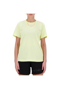 Koszulka New Balance WT41554LLT - zielona. Kolor: zielony. Materiał: bawełna. Długość rękawa: krótki rękaw. Długość: krótkie
