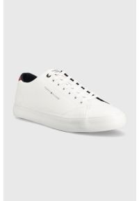 TOMMY HILFIGER - Tommy Hilfiger sneakersy skórzane TH HI VULC CORE LOW kolor biały FM0FM04687. Nosek buta: okrągły. Kolor: biały. Materiał: skóra #4