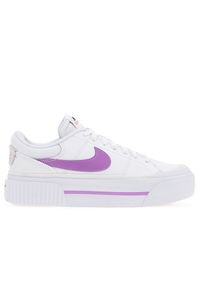 Buty Nike Court Legacy Lift DM7590-103 - białe. Okazja: na co dzień. Kolor: biały. Materiał: guma, materiał. Szerokość cholewki: normalna. Obcas: na platformie. Model: Nike Court