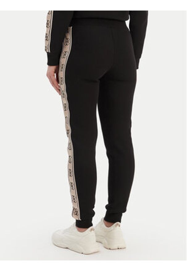 Guess Spodnie dresowe Britney V2YB15 KB3P2 Czarny Regular Fit. Kolor: czarny. Materiał: syntetyk