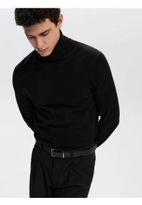 Reserved - Pasek z łączonych materiałów - czarny. Kolor: czarny. Materiał: materiał #1
