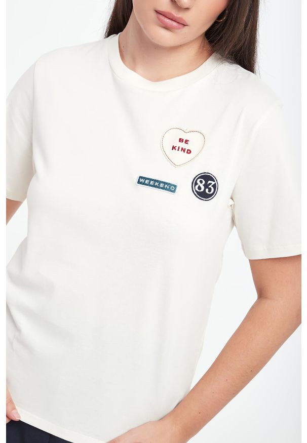 Weekend Max Mara - T-shirt damski West z naszywkami WEEKEND MAX MARA. Wzór: aplikacja