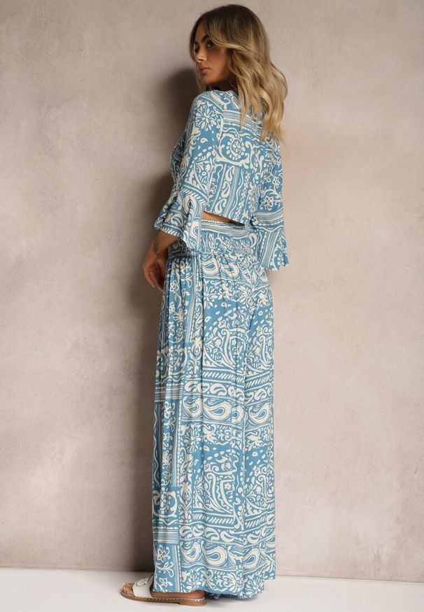 Renee - Niebieski 2-Częściowy Komplet Bawełniany z Krótką Narzutką i Szerokimi Spodniami Jeniah. Kolor: niebieski. Materiał: bawełna