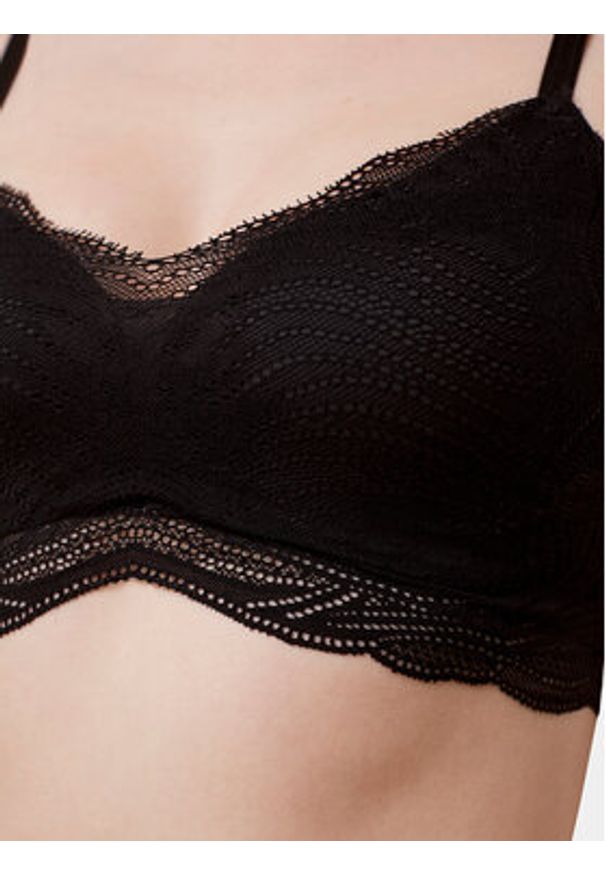 Triumph Biustonosz bezfiszbinowy Lift Smart P EX 10215939 Czarny. Kolor: czarny. Materiał: syntetyk