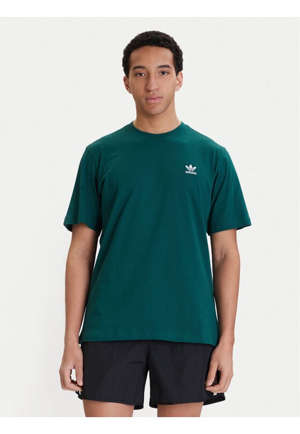 Adidas - adidas T-Shirt Trefoil Essentials KD1323 Zielony Regular Fit. Kolor: zielony. Materiał: bawełna