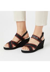 Big-Star - Czarne Sandały Big Star Stylowe Espadryle Damskie. Zapięcie: pasek. Kolor: czarny. Wzór: paski. Sezon: lato. Obcas: na koturnie. Styl: elegancki #1