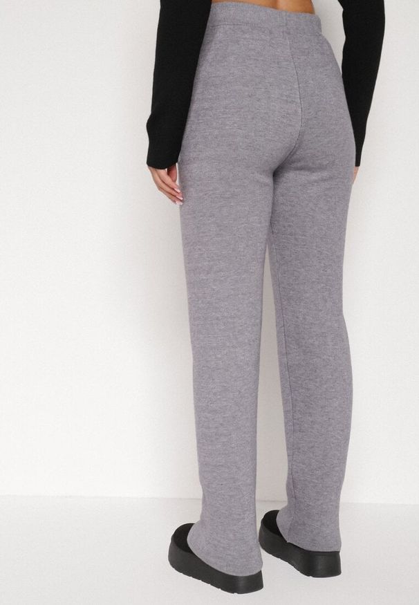 Born2be - Szare Sweterkowe Spodnie z Wełną z Ozdobnymi Kieszeniami Monilana. Okazja: na co dzień. Kolor: szary. Materiał: wełna. Styl: casual