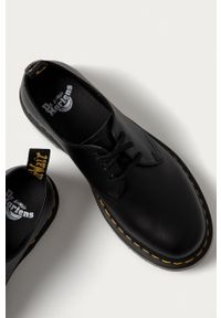 Dr. Martens Półbuty skórzane 1461 Iced kolor czarny na płaskim obcasie. Nosek buta: okrągły. Zapięcie: sznurówki. Kolor: czarny. Materiał: skóra. Obcas: na obcasie. Wysokość obcasa: niski #4