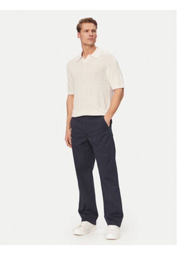 Calvin Klein Jeans Chinosy 90s LV04RF619G Niebieski Straight Fit. Kolor: niebieski. Materiał: bawełna