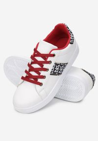 Renee - Biało-Czerwone Sneakersy Sznurowane z Wstawkami Danthe. Kolor: biały. Materiał: jeans #3