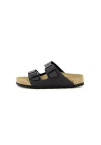 Klapki damskie Birkenstock Arizona BS W. Zapięcie: bez zapięcia. Kolor: czarny. Materiał: skóra, syntetyk, materiał. Szerokość cholewki: normalna. Sport: turystyka piesza