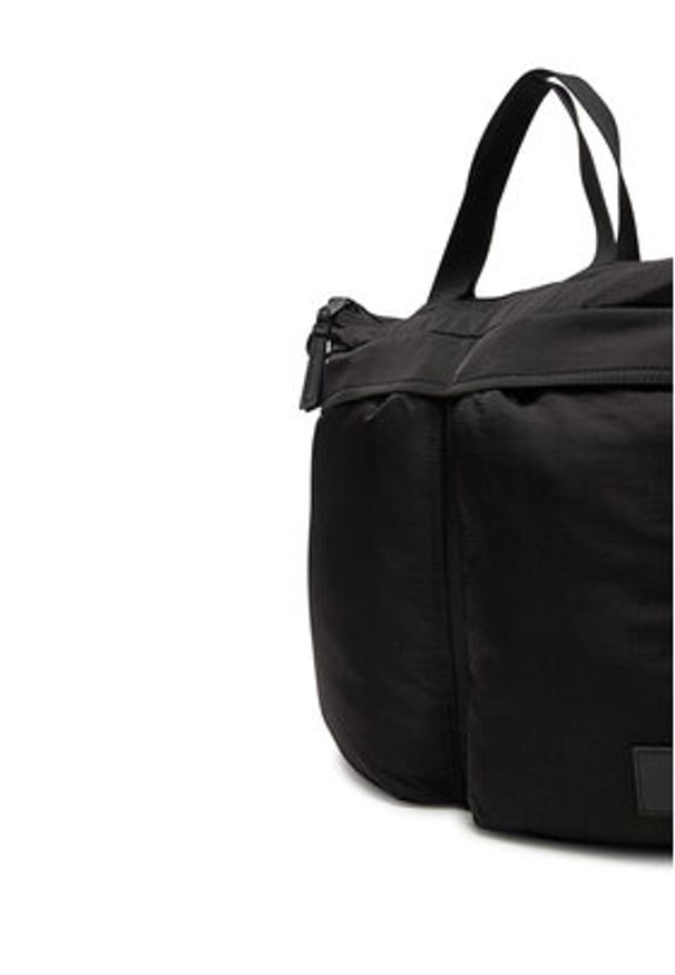 Calvin Klein Jeans Torba na laptopa Metro Nylon Helmet Bag LV04G3130G Czarny. Kolor: czarny. Materiał: materiał