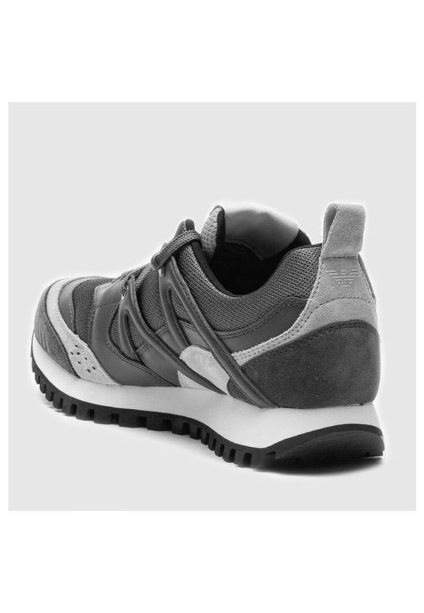 Emporio Armani - EMPORIO ARMANI Szara sneakersy męskie, Rozmiar 40. Zapięcie: pasek. Kolor: szary. Materiał: materiał, zamsz, skóra. Szerokość cholewki: normalna. Wzór: paski