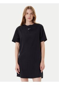 Nike Sukienka codzienna DV7882 Czarny Relaxed Fit. Okazja: na co dzień. Kolor: czarny. Materiał: bawełna. Typ sukienki: proste. Styl: casual