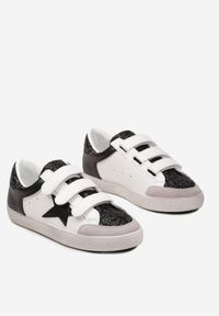 Born2be - Czarno-Białe Sneakersy na Rzepy ze Zdobieniami z Brokatu Mappe. Nosek buta: okrągły. Zapięcie: rzepy. Kolor: czarny. Materiał: materiał. Wzór: aplikacja. Obcas: na obcasie. Wysokość obcasa: niski #2