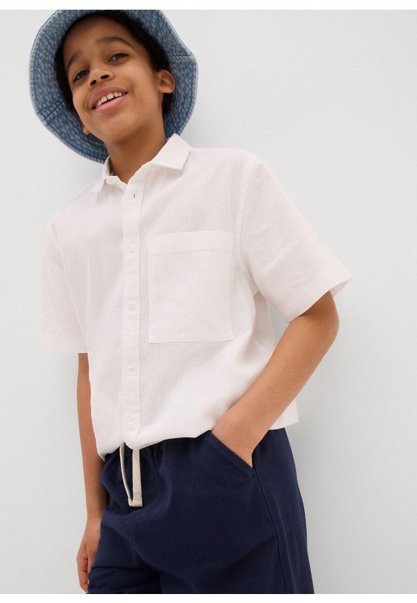 bonprix - Szorty z gumką w talii, z przewiewnej mieszanki lnu, Regułar Fit. Kolor: niebieski. Materiał: len