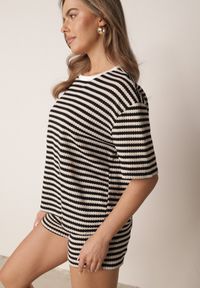 Born2be - Beżowo-Czarny Komplet Bawełniany z Dzianiny Szorty i T-shirt o Luźnym Kroju w Paski Proseltte. Kolor: beżowy. Materiał: bawełna, dzianina. Wzór: paski #7