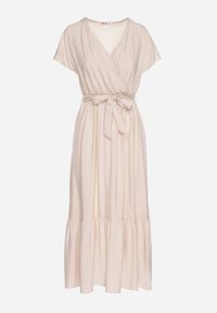 Born2be - Beżowa Wiskozowa Sukienka z Kopertowym Dekoltem z Paskiem Savorlisse. Okazja: na co dzień. Kolor: beżowy. Materiał: wiskoza. Wzór: aplikacja. Typ sukienki: kopertowe. Styl: casual, klasyczny #6