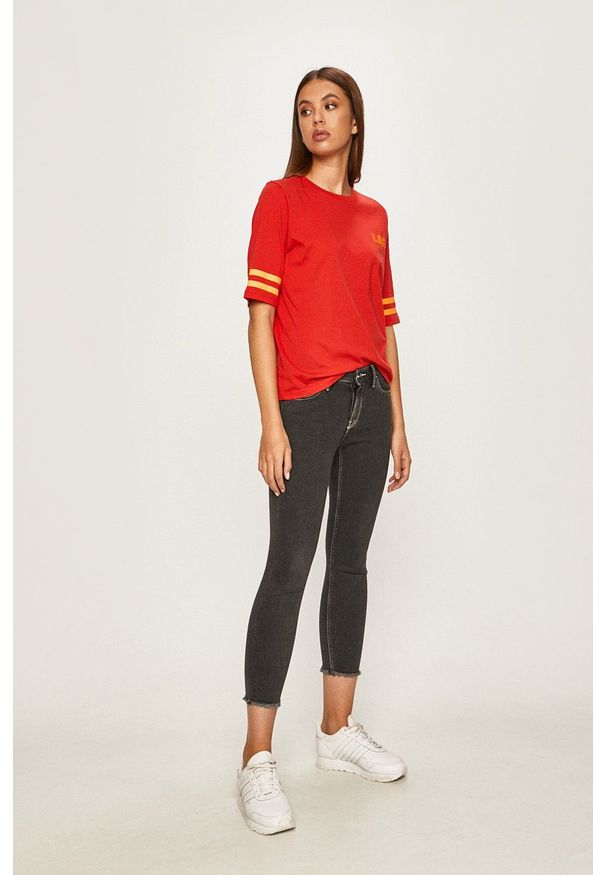 Lee - LEE GRAPHIC TEE DAMSKI T-SHIRT KOSZULKA LOGO BRIGHT RED L44SWMEF 112109981