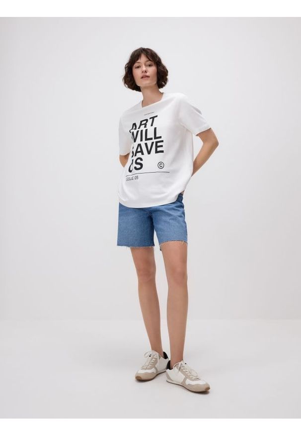 Reserved - T-shirt z nadrukiem - biały. Kolor: biały. Materiał: bawełna, dzianina. Wzór: nadruk