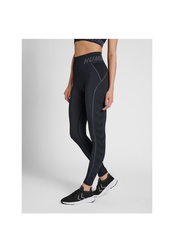 Damskie legginsy ze średnim stanem Hummel TE Christel. Kolor: czarny. Materiał: dzianina, materiał, prążkowany. Wzór: jodełka