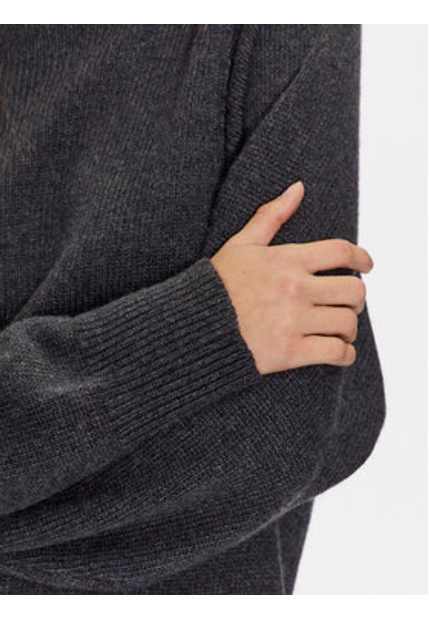 Liu Jo Sweter CF3049 MA62E Szary Regular Fit. Kolor: szary. Materiał: wiskoza, wełna