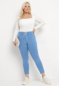 Born2be - Niebieskie Spodnie Skinny z Kieszeniami Afrina. Kolekcja: plus size. Kolor: niebieski. Długość: do kostek #2